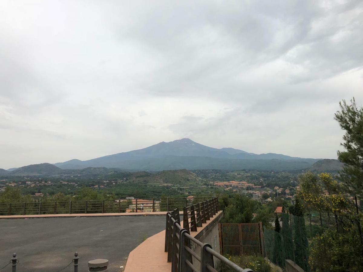 Le Rose Dell'Etna - Intero Appartamento Trecastagni Exteriör bild
